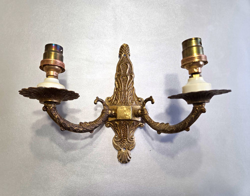 Light indoor wall sconce - 2-light,