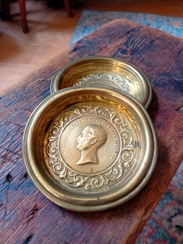 Antique commemorative brass - commemorative,