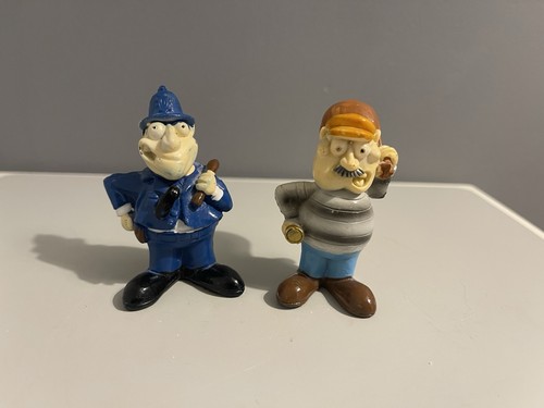 Cop robber figurine ornament - robber,