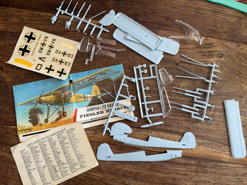 Airfix fieseler 156 storch - airfix,