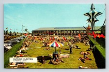 Butlin's Holiday Camp: Clacton-On-Sea. Sunbathing Lawns. Unposted.