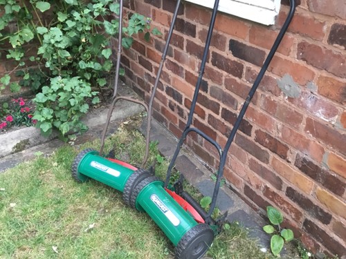 Qualcast panther hand push - qualcast,