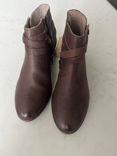 Brown Leather Fat Face Strappy