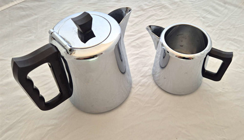Beautiful vintage swan brand - beautiful,