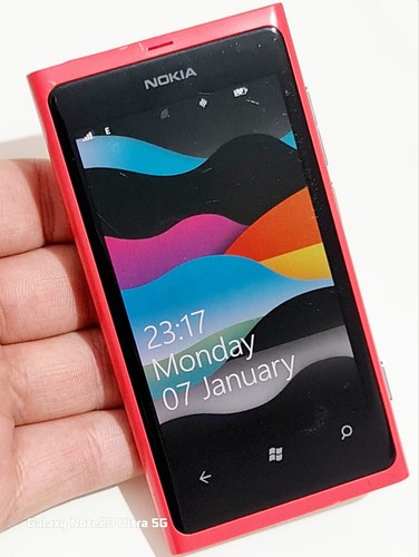 Nokia lumia 800 4g - (unlocked),