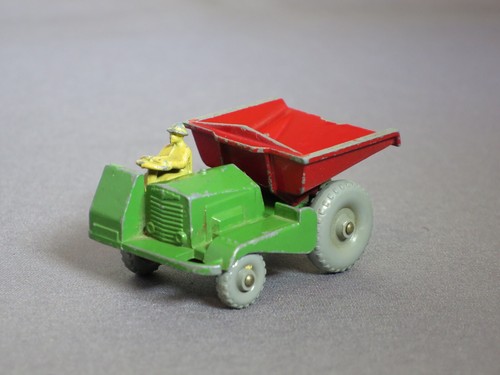 Lesney dumper truck red - no.2,