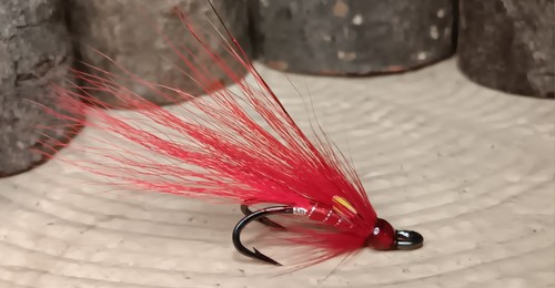 Red devil salmon flies - x,