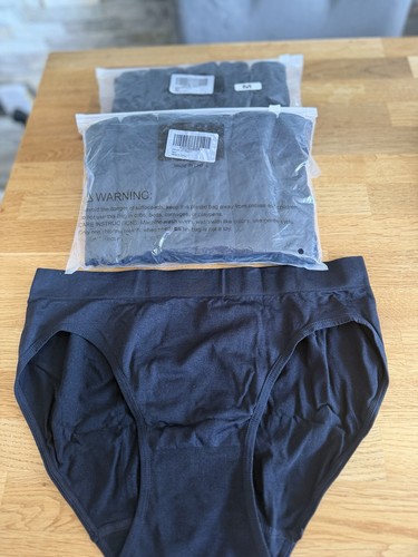 Pairs black ladies knickers - pairs,