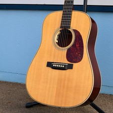 Martin HD-28V w/ L.R.Baggs Anthem 2012 2012 (no251126)