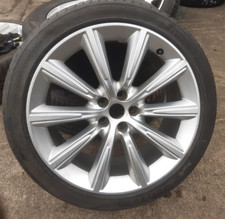 19" JAGUAR F-TYPE REAR ORBIT