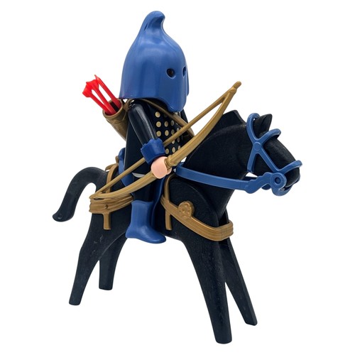 Playmobil figure knight blue