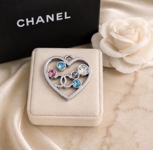 Chanel heart crystal charm - heart,