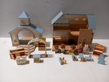 Sylvanian Families Wedding Chapel & Bluebell Cottage + Figures (V3)