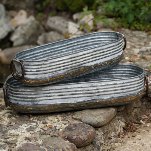 Set galvanised metal - of, 2