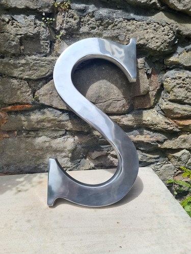 Advertising cast aluminium - cast,