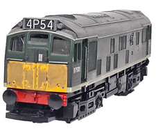 Hornby R2121A Class 25 D7581