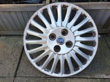 Fiat Punto 15" Wheel Trim Hub