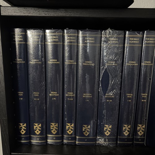 Summa theologica thomas - summa,