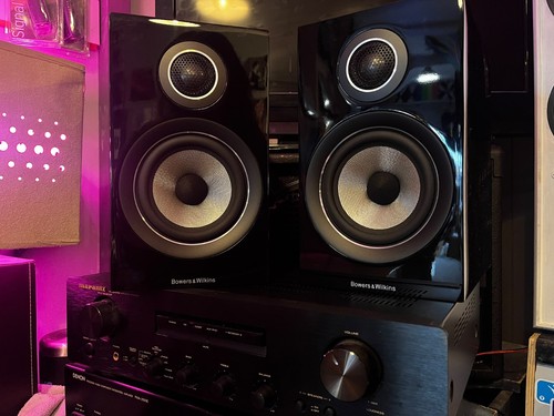 Bowers wilkins w 707 - wilkins, b&w