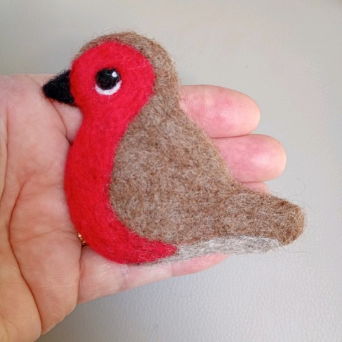 Unique robin brooch beautiful - robin, brooch,