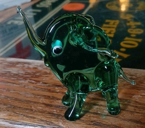 Vintage art glass - art,