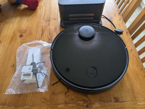 Roborock robotic vacuum - roborock, s4