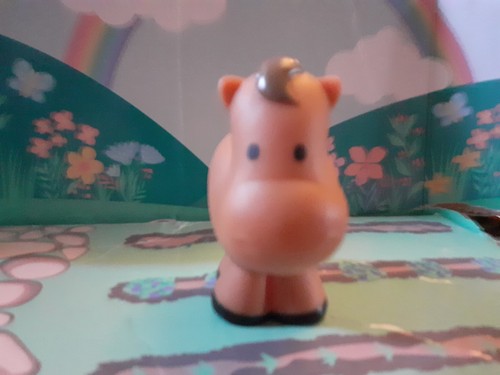 Happyland horse figure - happyland,