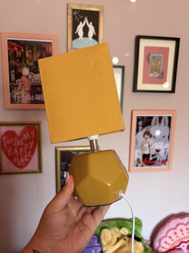 Yellow ceramic table - table, lamp