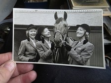 THE BEVERLEY SISTERS