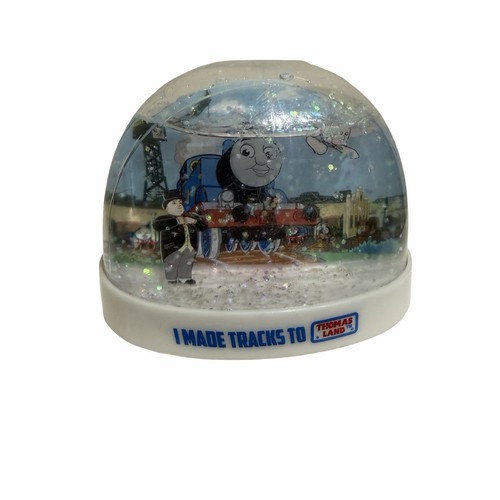 Thomas the tank snowglobe - tank,