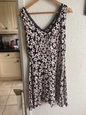 Ladies Size 18 Summer Dress