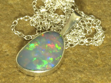 Multicolour opal pendant