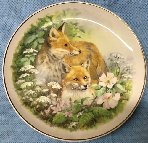 Red fox plate nbj china - red,