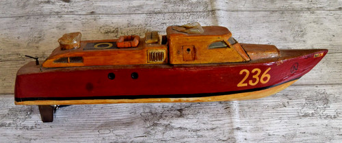 Vintage balsa pond boat - ?,