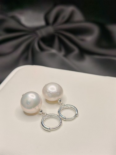 Silver tone hoop with - silver-tone,