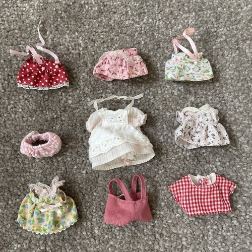 Sylvanian families clothes