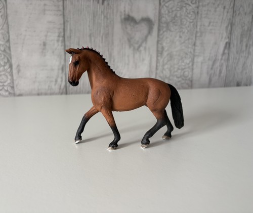 Schleich horse 13817 bay - schleich,