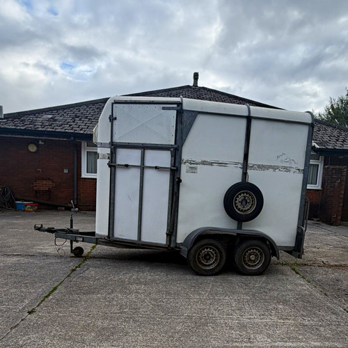 Bateson deauville stall twin - bateson, 2-stall