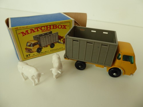 Original vintage matchbox - original,