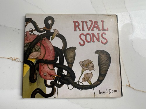 Rival sons head down - down, pre