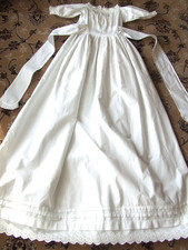 Long Victorian  White Cotton /Lace Baby Night Dress..