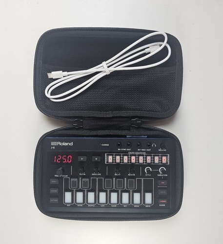 Roland chord synthesizer - roland,