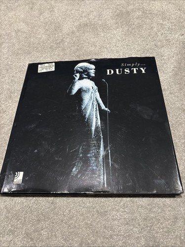 Simply dusty by - (earbook),