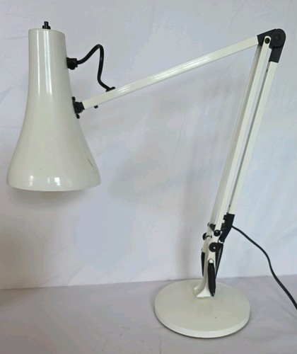 Anglepoise model desk table - 90,