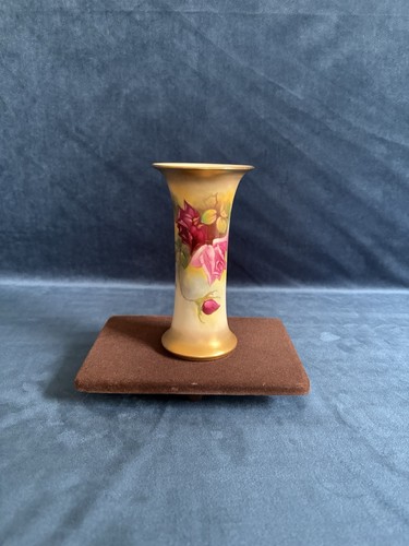 Royal worcester porcelain - royal,