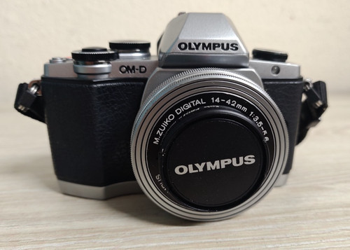 Olympus m10 16 1mp - om-d, e-m10