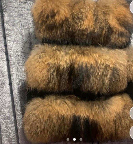 Posh poms real fur gilet - , worn
