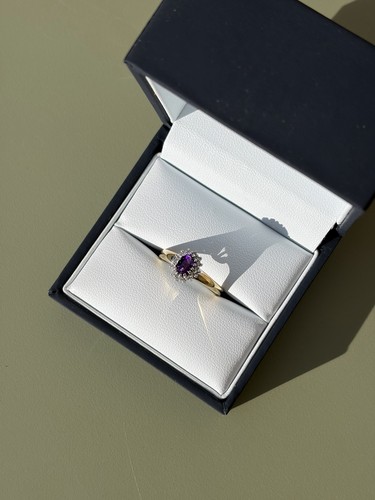 18ct yellow gold - 18ct,