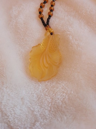 Rare yellow honey coloured - rare,
