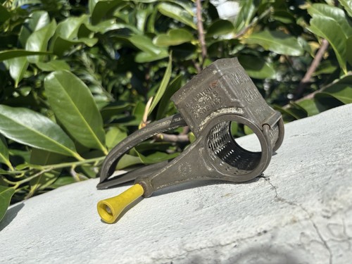 Vintage mouli metal cheese - mouli,